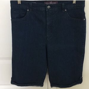 Gloria Vanderbilt Bermuda Jean Shorts